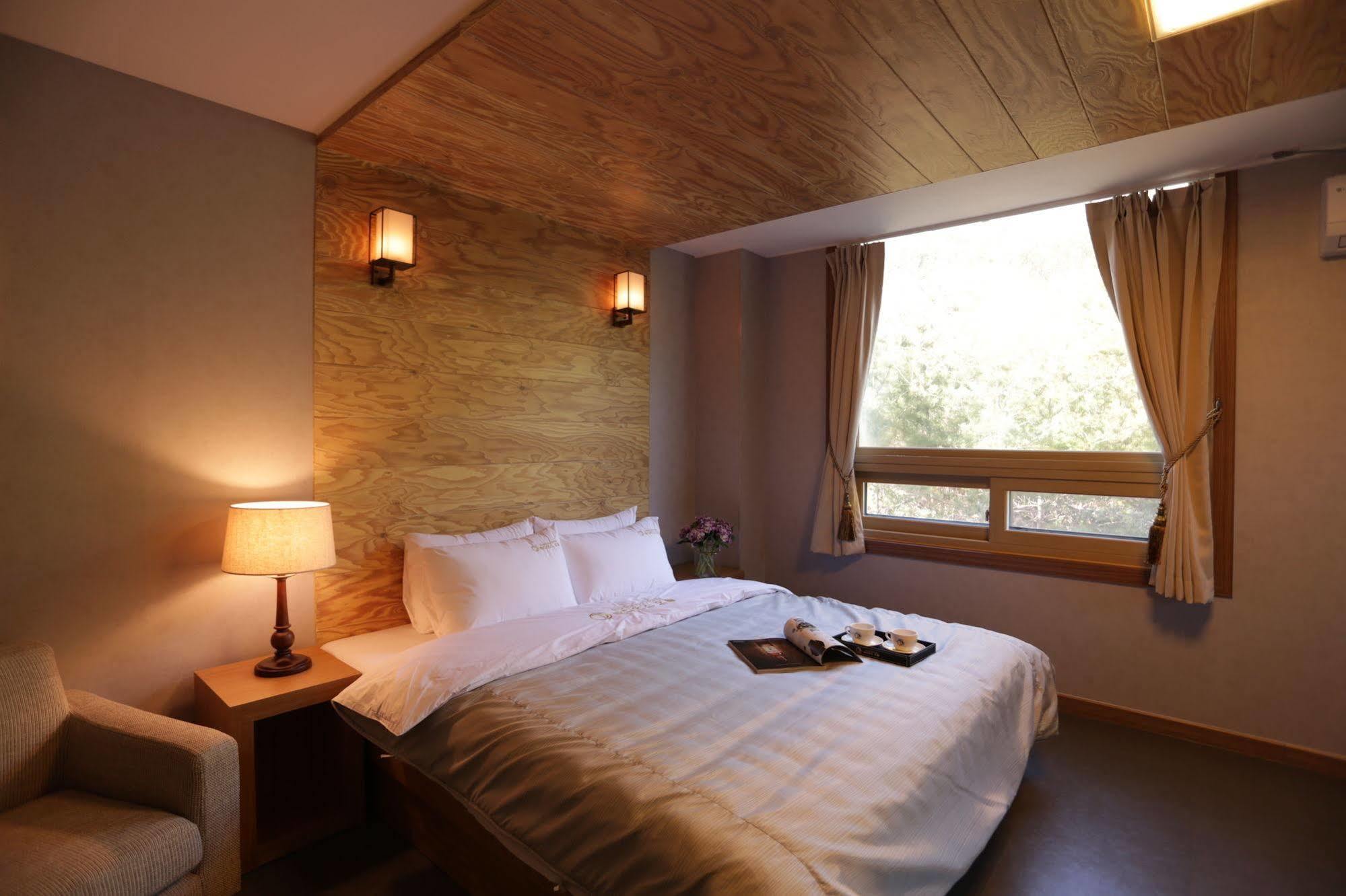 Radiance Tourist Hotel جيوجي المظهر الخارجي الصورة