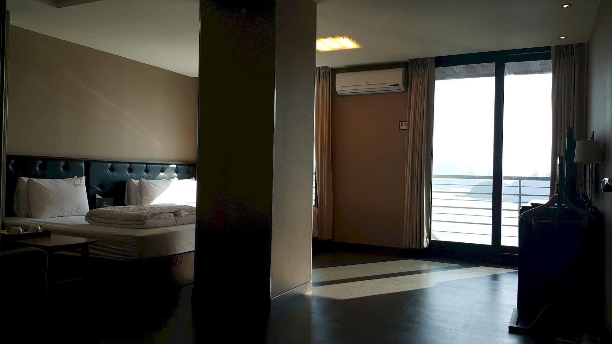 Radiance Tourist Hotel جيوجي المظهر الخارجي الصورة